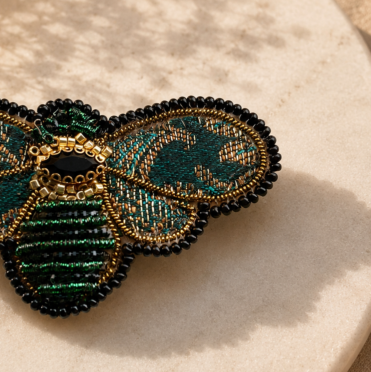 Prendedor Bordado - Abeja 03