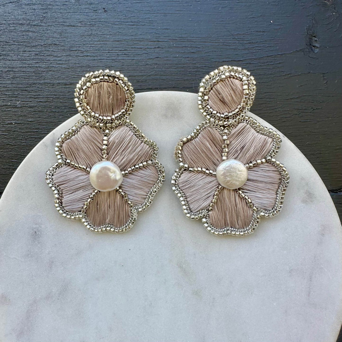 Aro Dalia - Bordado 100% a mano - MP JOYAS