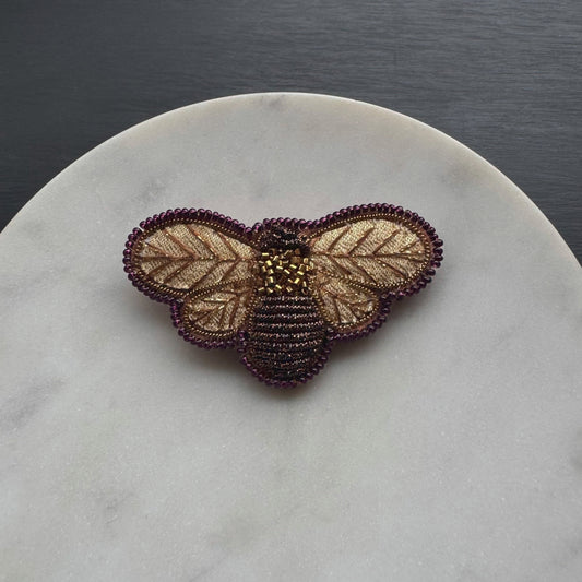 Prendedor Bordado - Abeja 10