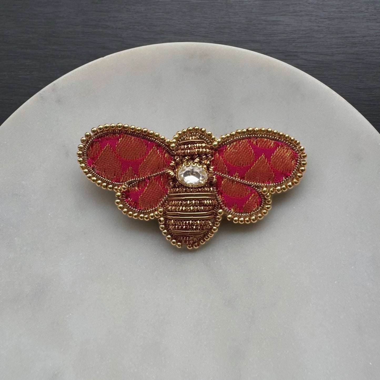 Prendedor Bordado - Abeja 12