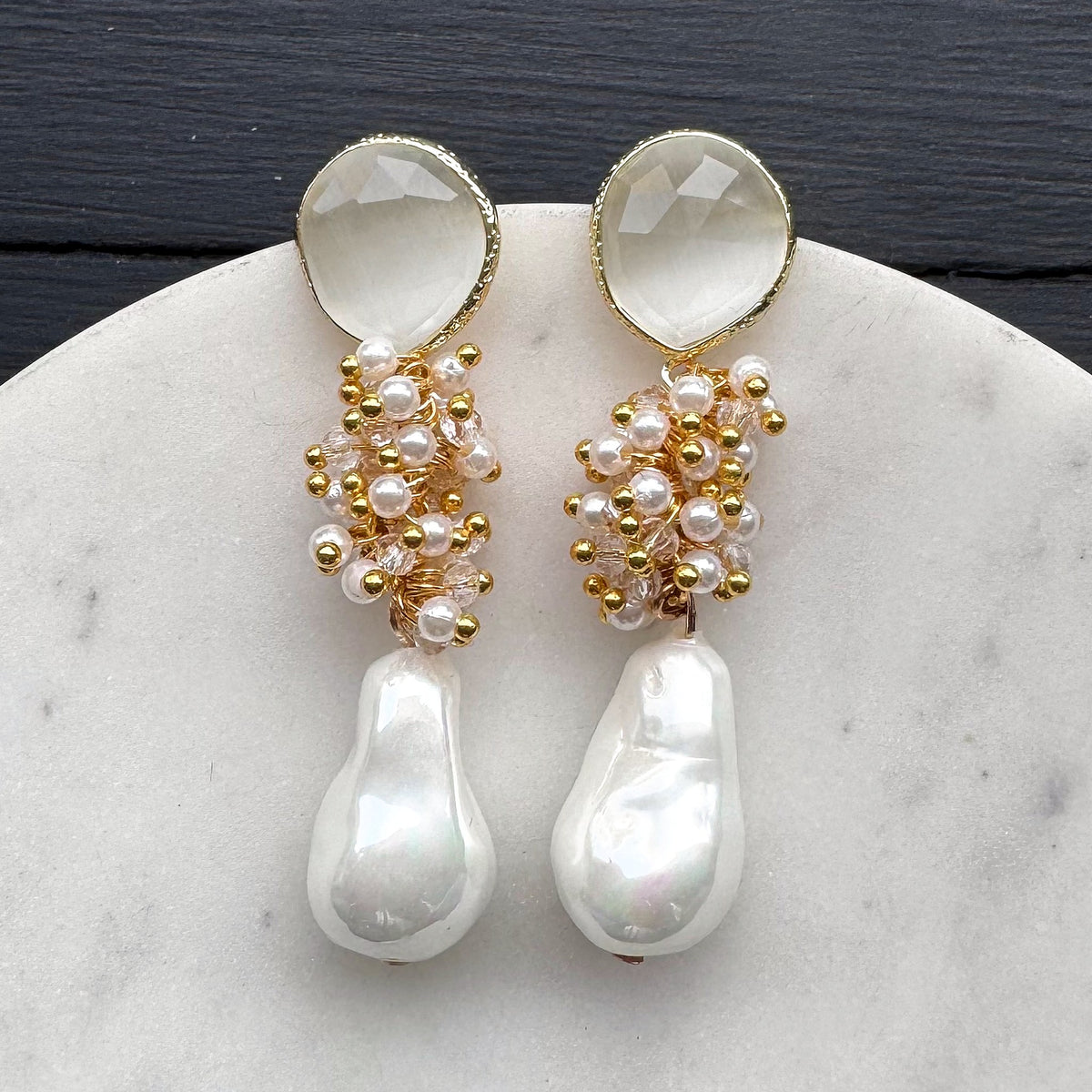Aro Perla N°40 – Aros de perlas con racimo de perlas