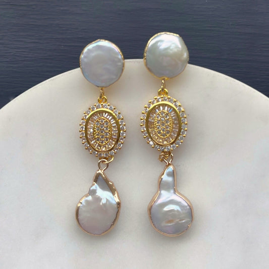 Aro Perla N°24 – Aros de perlas con perlas de río y cristales facetados