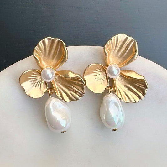 Aro Perla N°4 – Aros de perlas con cristales facetados