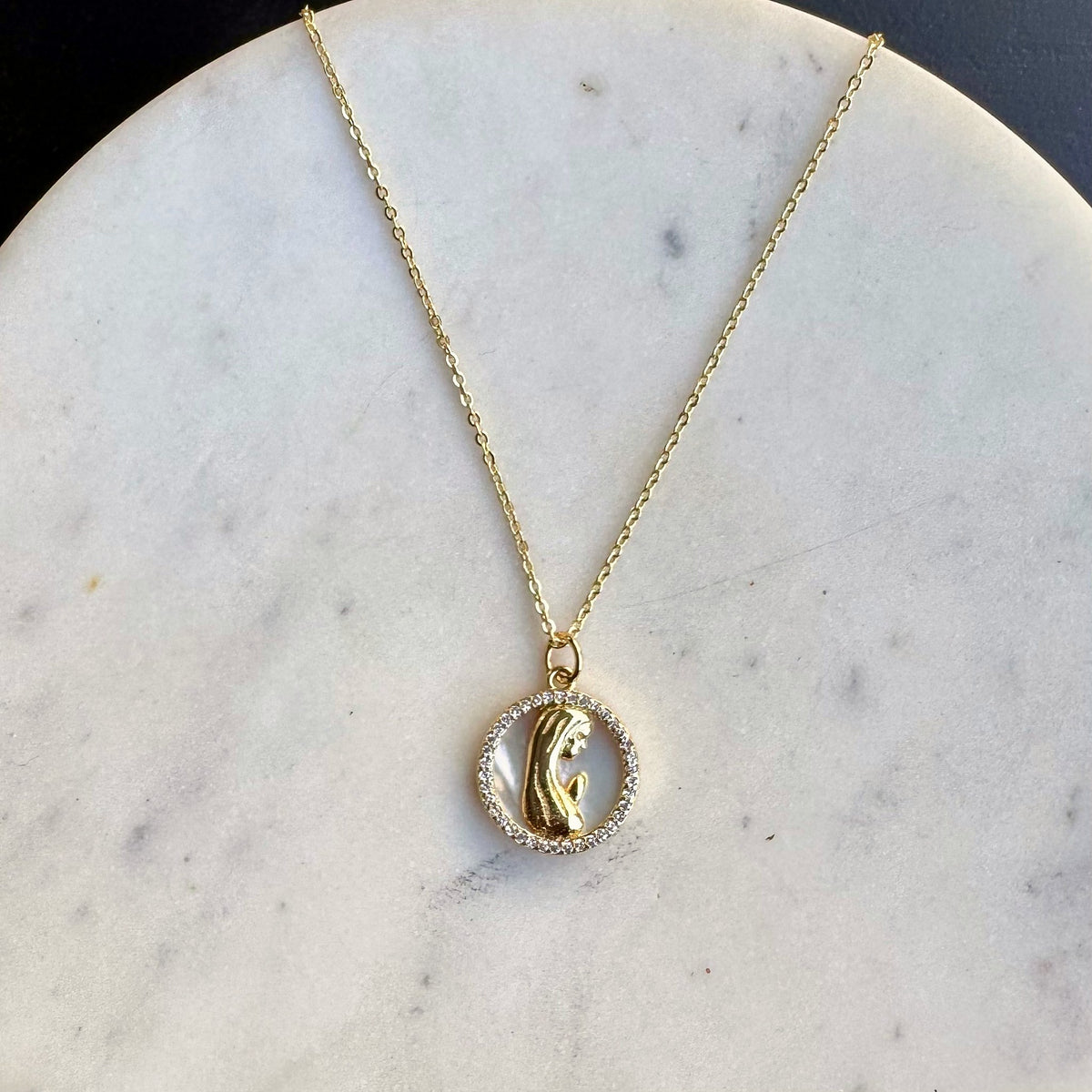 Collar N°49 – Collar con medalla