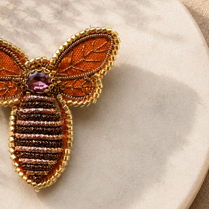 Prendedor Bordado - Abeja 06